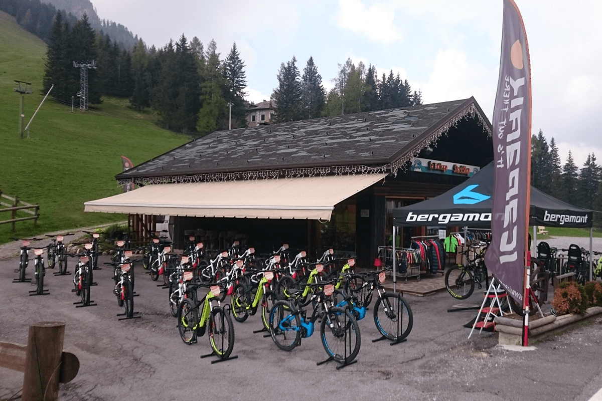 Ski and bike rental Castione della Presolana - Alpi Orobie, Presolana, Monte Pora, Colere - Presolana Ski e-Bike - Foto 0