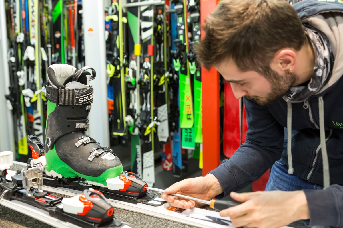 Noleggio sci Champoluc SkiRent La Glisse Rent and Go