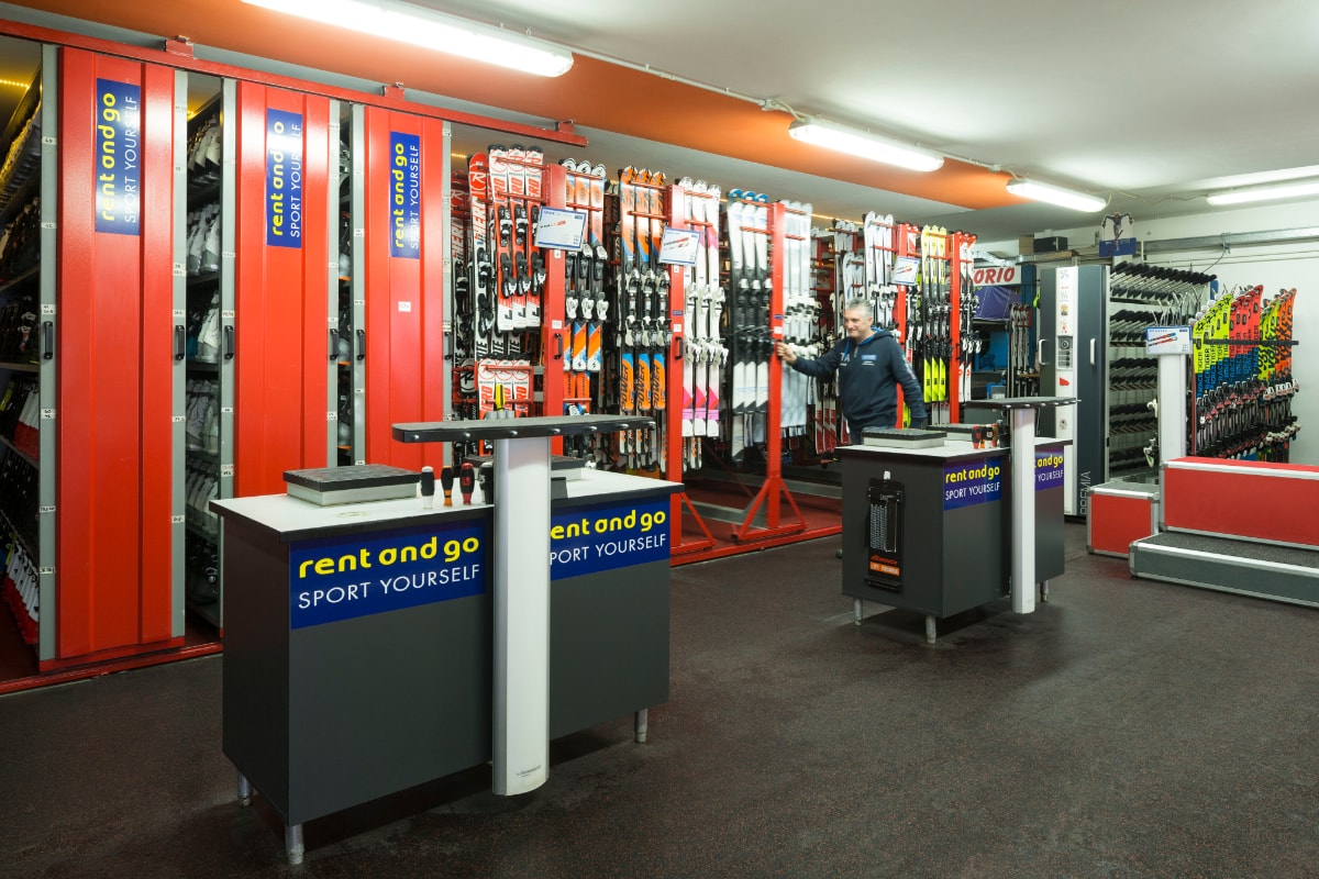 Noleggio sci Aremogna Rental Aremogna Rent and Go
