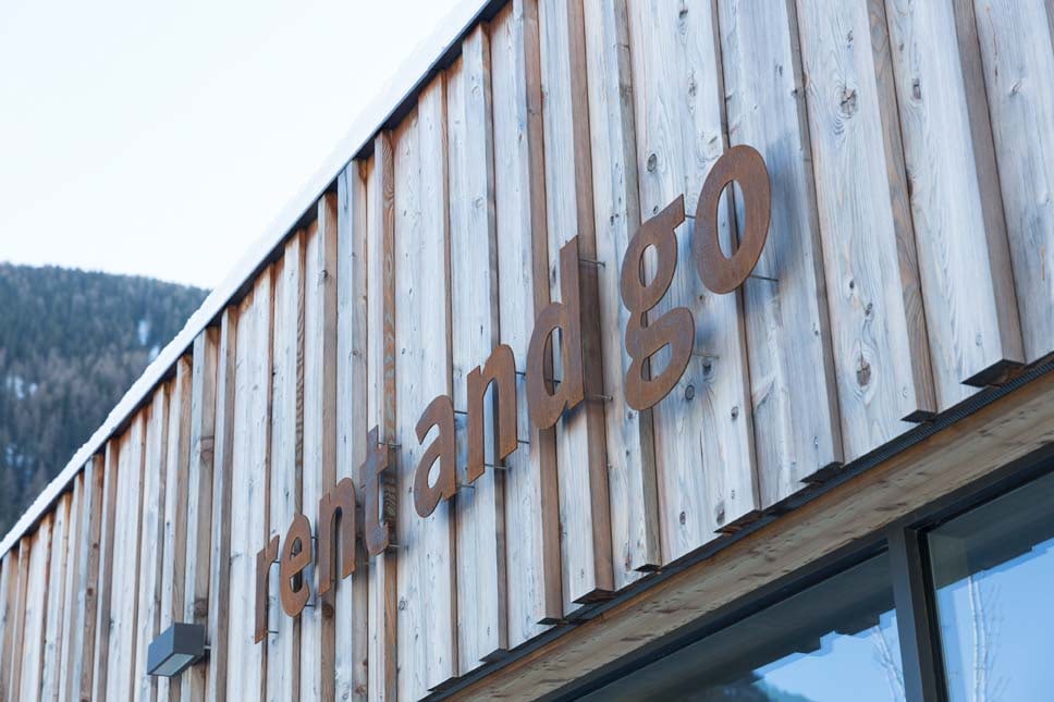 Ski und Fahrradverleih Sankt Walburg Santa Valburga Ultimo