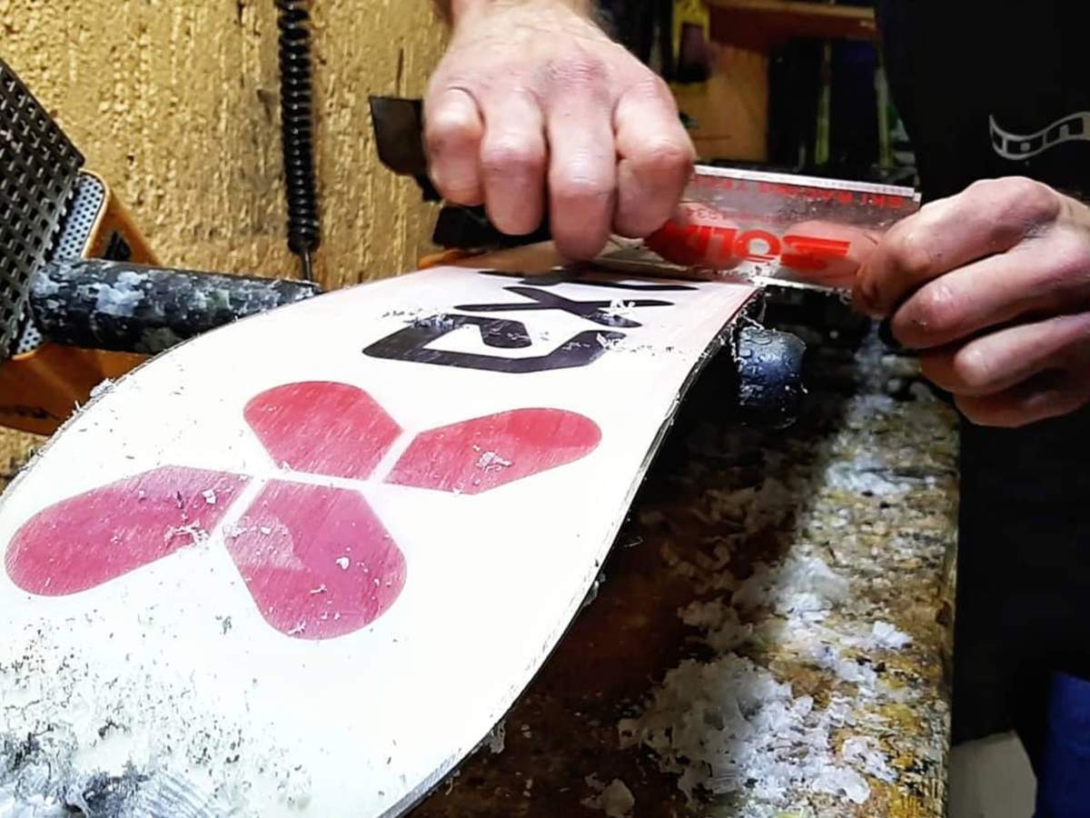 Ski rental La Thuile Only Ski & Snowboard Express (Entrèves) Rent