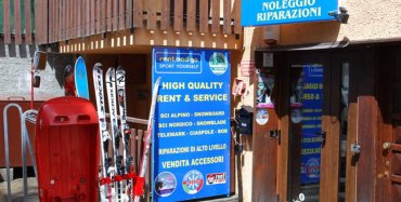 Ski rental Ski Lodge - Rental, Repair, Shop in Claviere (TO)