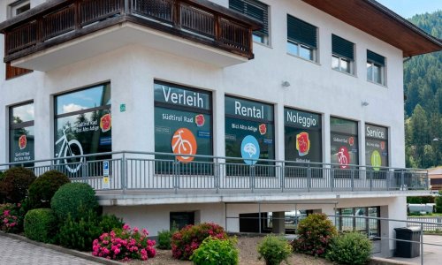 Noleggio sci, ski rental, Skiverleih Sportservice | Bici Alto Adige - Brunico | Bruneck @ Val Pusteria / Pustertal
