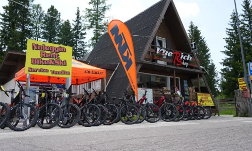 Noleggio, rental, Verleih Vuerich Shop - Rentasport Lavazè @ Varena / Passo Lavazè (TN)  - Jochgrimm / Passo Lavazè