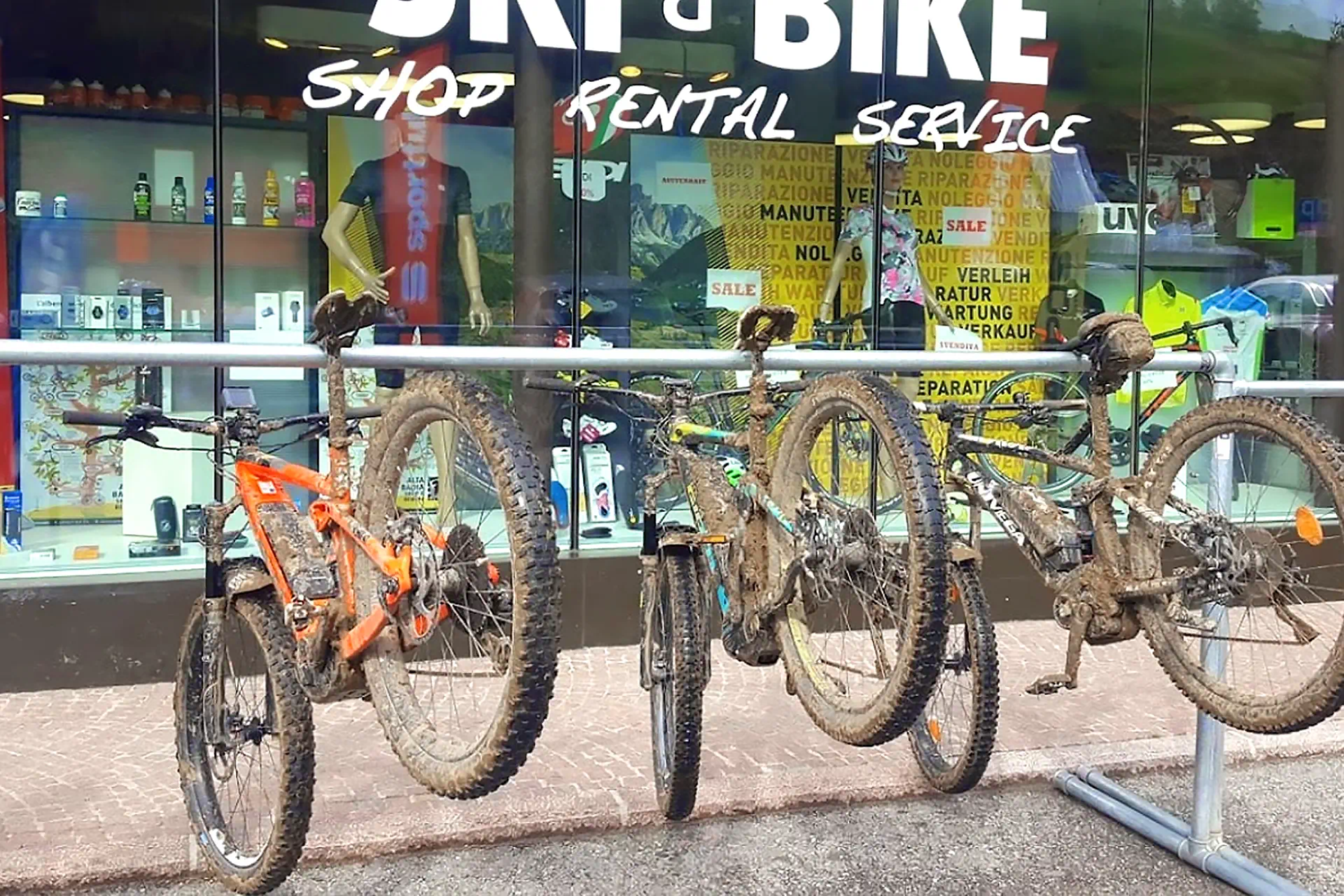 Noleggio bici San Cassiano in Badia - Alta Badia Sport - Shop & Rental (San Cassiano) - Foto 14