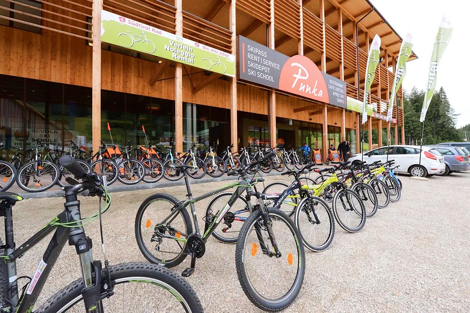 Rent and Go Drei Zinnen Ski & Bike – Foto 2
