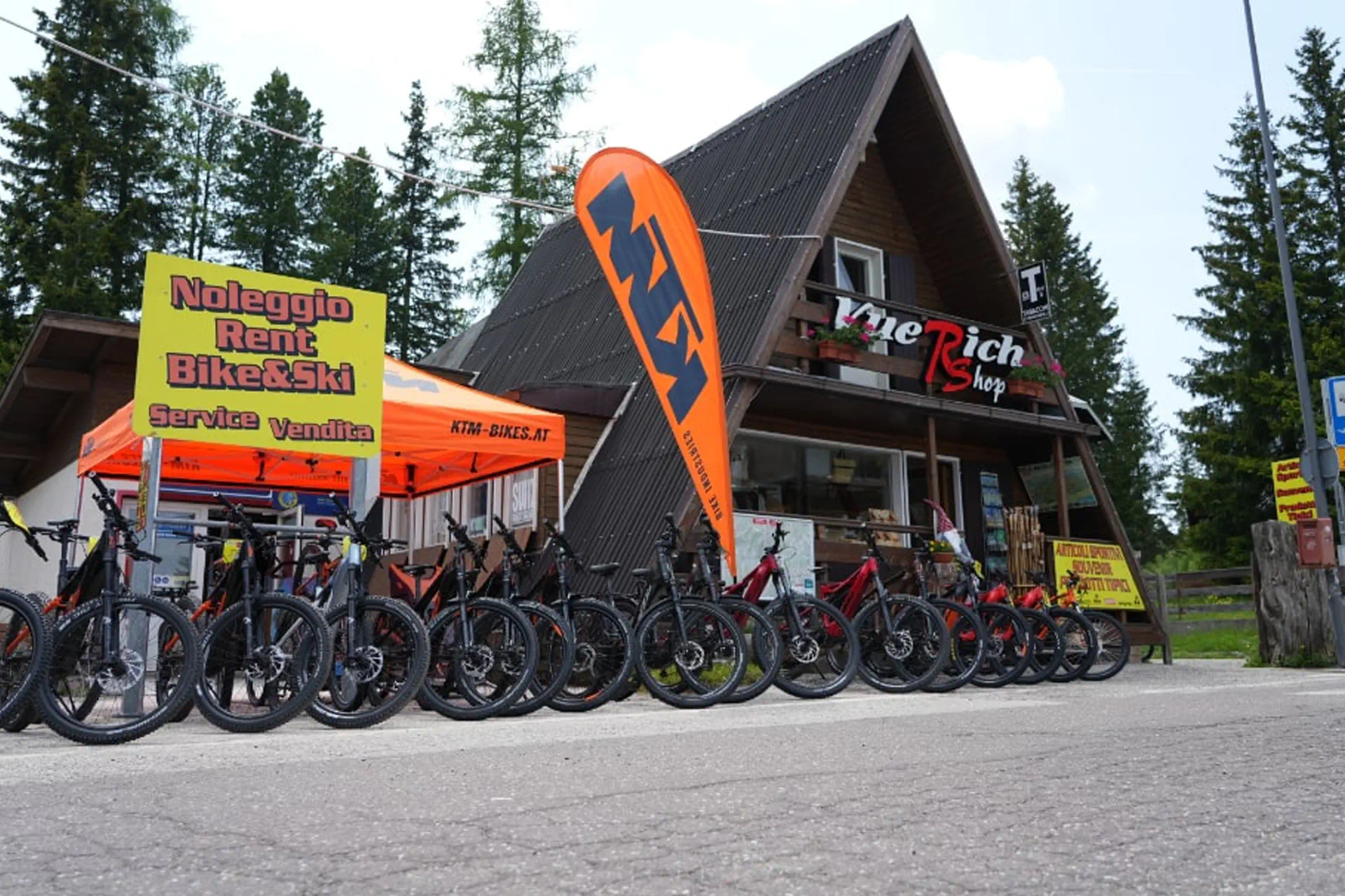 Vuerich Shop - Rentasport Lavazè – Foto 1