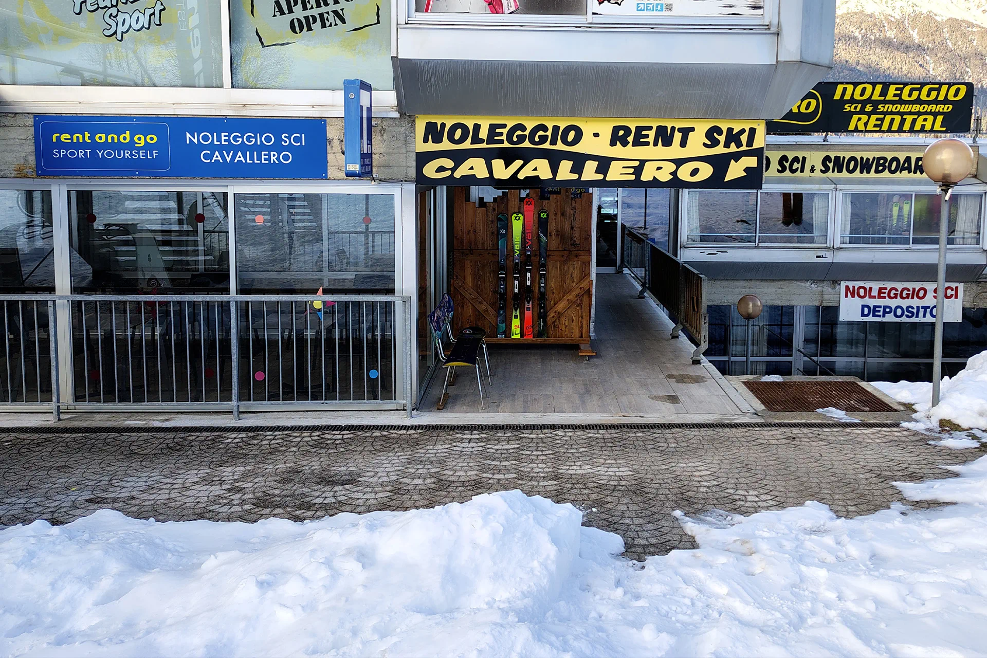 Noleggio Sci Cavallero – Foto 1